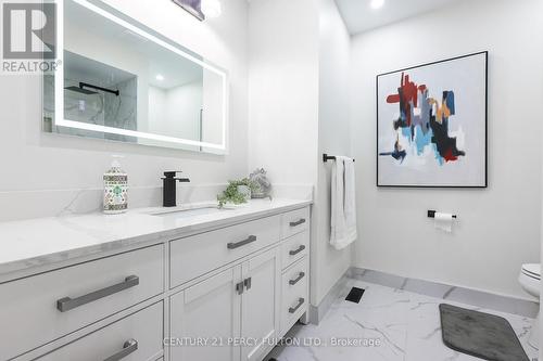 161 Sophia Road, Markham (Middlefield), ON - Indoor Photo Showing Bathroom