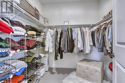 106 Silk Twist Drive, East Gwillimbury, ON - Indoor With Storage