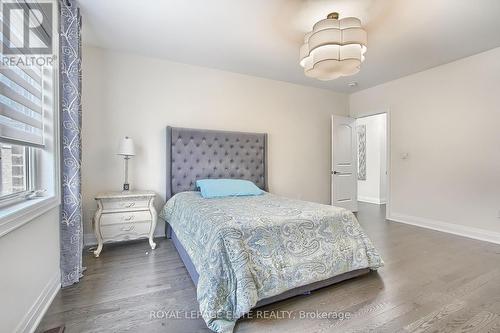 106 Silk Twist Drive, East Gwillimbury, ON - Indoor Photo Showing Bedroom