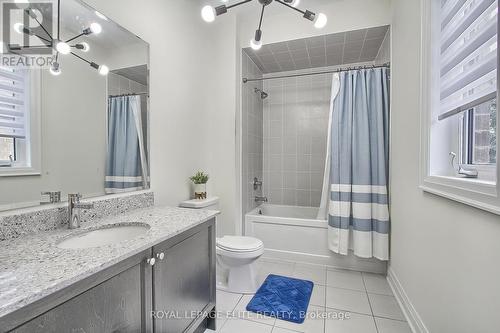 106 Silk Twist Drive, East Gwillimbury, ON - Indoor Photo Showing Bathroom