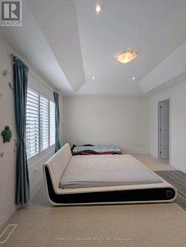 41 Callandar Road, Brampton, ON - Indoor Photo Showing Bedroom