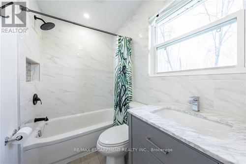 646 Wyldewood Road, Port Colborne, ON - Indoor Photo Showing Bathroom