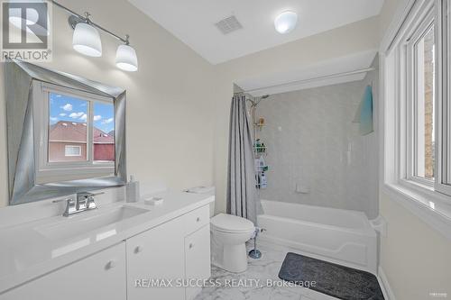 63 Blue Spruce Street N, Brampton, ON - Indoor Photo Showing Bathroom