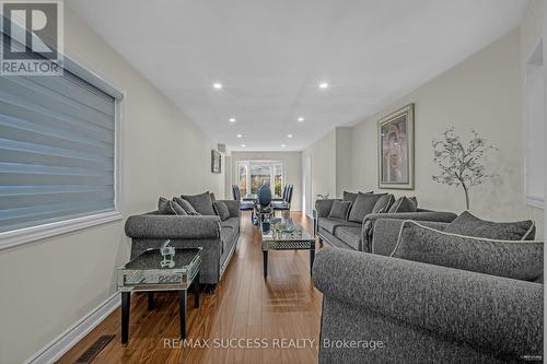 63 Blue Spruce Street N, Brampton (Sandringham-Wellington), ON - Indoor Photo Showing Living Room