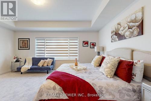 163 Spitfire Drive, Hamilton (Mount Hope), ON - Indoor Photo Showing Bedroom