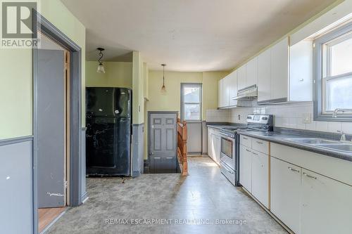 151 Main Street E, Port Colborne (Killaly East), ON - Indoor Photo Showing Kitchen