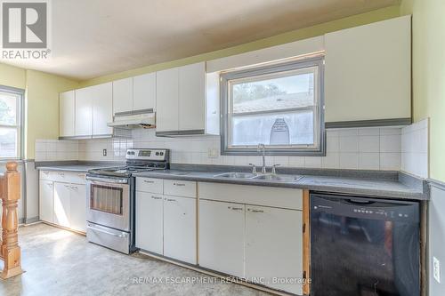 151 Main Street E, Port Colborne (Killaly East), ON - Indoor Photo Showing Kitchen With Double Sink