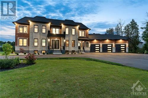 5817 Red Castle Ridge, Manotick, ON - Outdoor With Facade