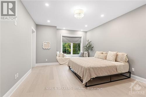 5817 Red Castle Ridge, Ottawa, ON - Indoor Photo Showing Bedroom