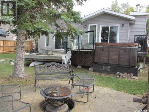 1118 Birch Avenue, Tobin Lake, SK - Outdoor With Deck Patio Veranda