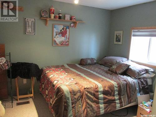 1118 Birch Avenue, Tobin Lake, SK - Indoor Photo Showing Bedroom