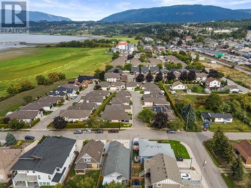 341 Hudson Street Nw, Salmon Arm, BC - Outdoor With View