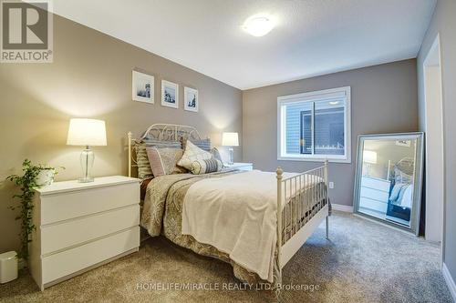 39 Broadacre Drive, Kitchener, ON - Indoor Photo Showing Bedroom