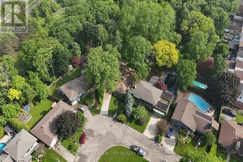 16 Freeland Court, Hamilton (Westdale), ON - Outdoor With View