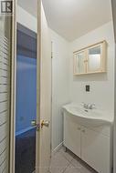 189 Basement Bathroom. - 