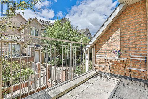 1 - 12 Cox Boulevard, Markham (Unionville), ON - Outdoor With Exterior