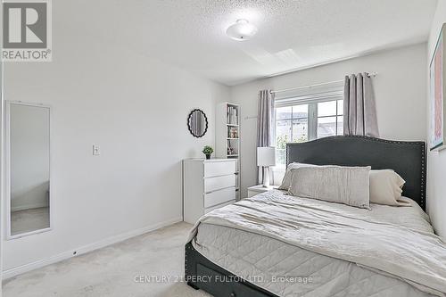 1 - 12 Cox Boulevard, Markham, ON - Indoor Photo Showing Bedroom