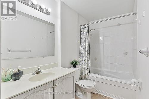 1 - 12 Cox Boulevard, Markham, ON - Indoor Photo Showing Bathroom