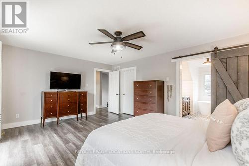 3 Matthew Court, Wasaga Beach, ON - Indoor Photo Showing Bedroom