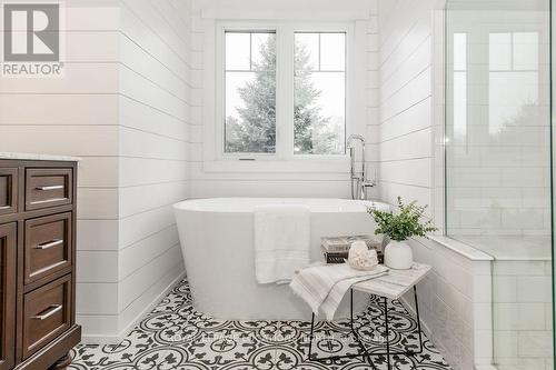 3 Matthew Court, Wasaga Beach, ON - Indoor Photo Showing Bathroom