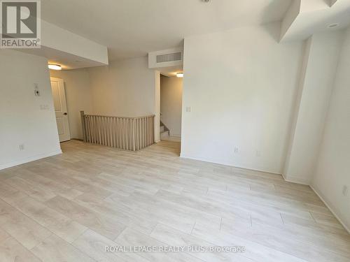 7 - 4045 Hickory Drive, Mississauga (Rathwood), ON - Indoor Photo Showing Other Room