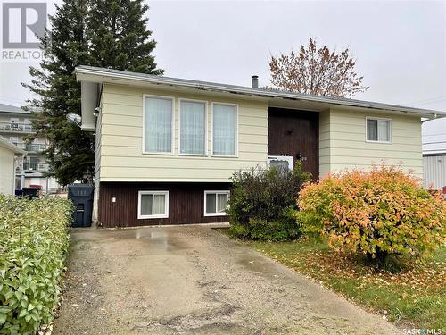 212 2Nd Street E, Nipawin, SK - Outdoor