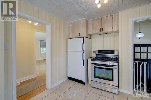 13 Harris Street S, Perth, ON - Indoor Photo Showing Kitchen