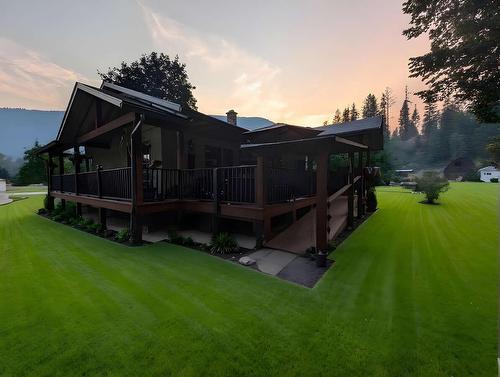 2398 Cunningham Road, Nelson, BC - Outdoor With Deck Patio Veranda