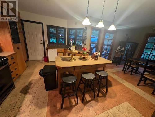 2398 Cunningham  Road, Nelson, BC - Indoor Photo Showing Dining Room