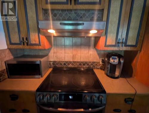 2398 Cunningham  Road, Nelson, BC - Indoor Photo Showing Kitchen