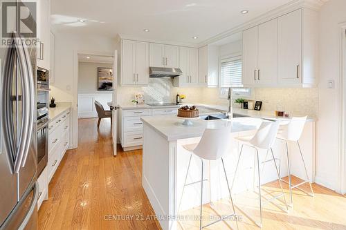 56 Magpie Crescent, Toronto (St. Andrew-Windfields), ON - Indoor Photo Showing Kitchen With Upgraded Kitchen