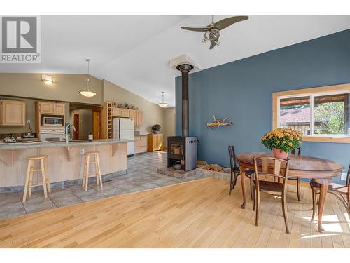 28 Deans Road, Summerland, BC - Indoor Photo Showing Dining Room