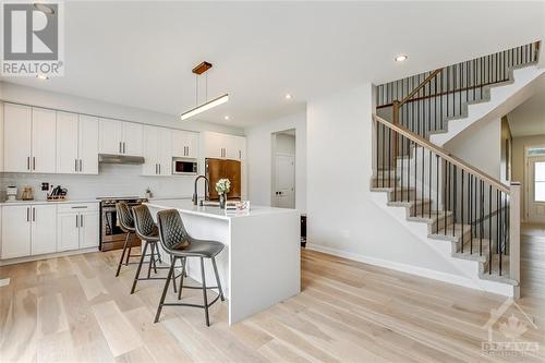 726 Cappamore Drive, Ottawa, ON - Indoor Photo Showing Kitchen With Upgraded Kitchen