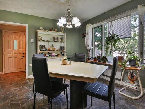 Cuisine - 8 4E Avenue, Saint-Armand, QC - Indoor Photo Showing Dining Room