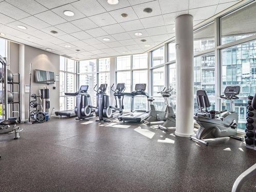 Exercise room - 2002-1100 Rue De La Montagne, Montréal (Ville-Marie), QC - Indoor Photo Showing Gym Room