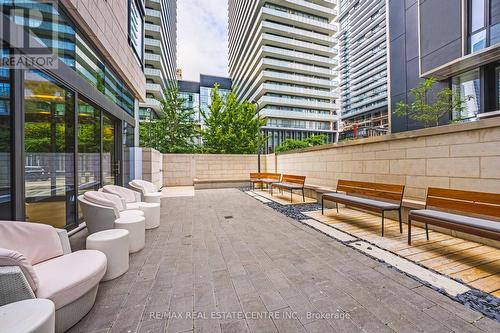 605 - 45 Charles Street E, Toronto, ON - Outdoor