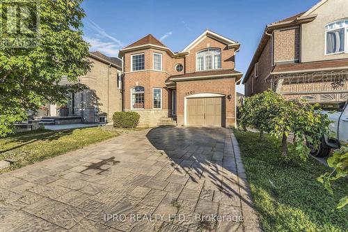 3403 Bruzan Crescent, Mississauga (Lisgar), ON - Outdoor With Facade