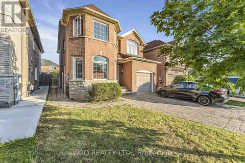 3403 Bruzan Crescent, Mississauga (Lisgar), ON - Outdoor With Facade