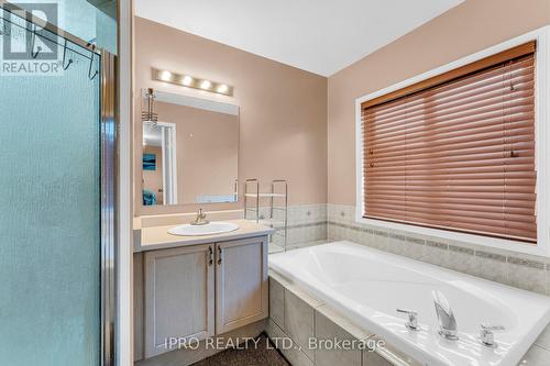 3403 Bruzan Crescent, Mississauga (Lisgar), ON - Indoor Photo Showing Bathroom