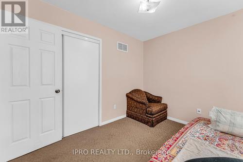 3403 Bruzan Crescent, Mississauga (Lisgar), ON - Indoor Photo Showing Bedroom