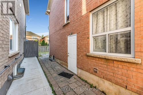 3403 Bruzan Crescent, Mississauga (Lisgar), ON - Outdoor With Exterior