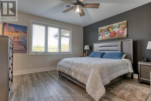 3921 Miller Road, Port Colborne, ON - Indoor Photo Showing Bedroom