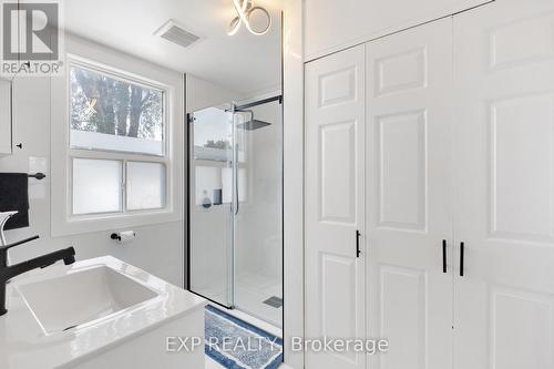 76 Renfield Street, Toronto (Brookhaven-Amesbury), ON - Indoor