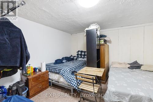 76 Renfield Street, Toronto (Brookhaven-Amesbury), ON - Indoor Photo Showing Bedroom