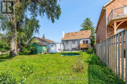 76 Renfield Street, Toronto (Brookhaven-Amesbury), ON - Outdoor