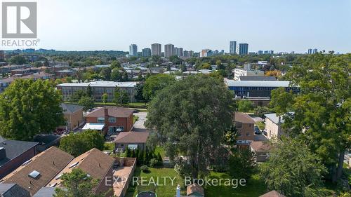 76 Renfield Street, Toronto (Brookhaven-Amesbury), ON - Outdoor With View