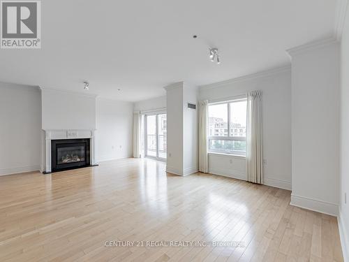 Ph7 - 12 Rean Drive, Toronto (Bayview Village), ON - Indoor Photo Showing Living Room With Fireplace