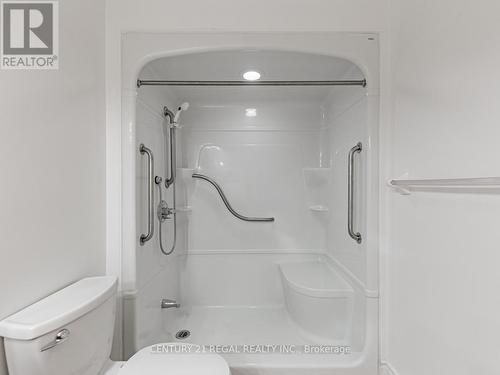 Ph7 - 12 Rean Drive, Toronto, ON - Indoor Photo Showing Bathroom