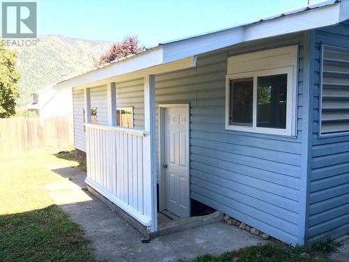 311 Gore  Street, Nelson, BC - Outdoor