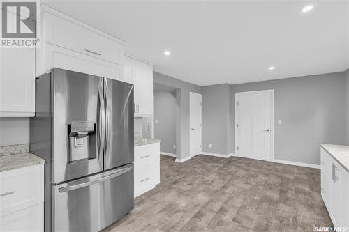 S 312 Y Avenue S, Saskatoon, SK - Indoor Photo Showing Kitchen With Stainless Steel Kitchen